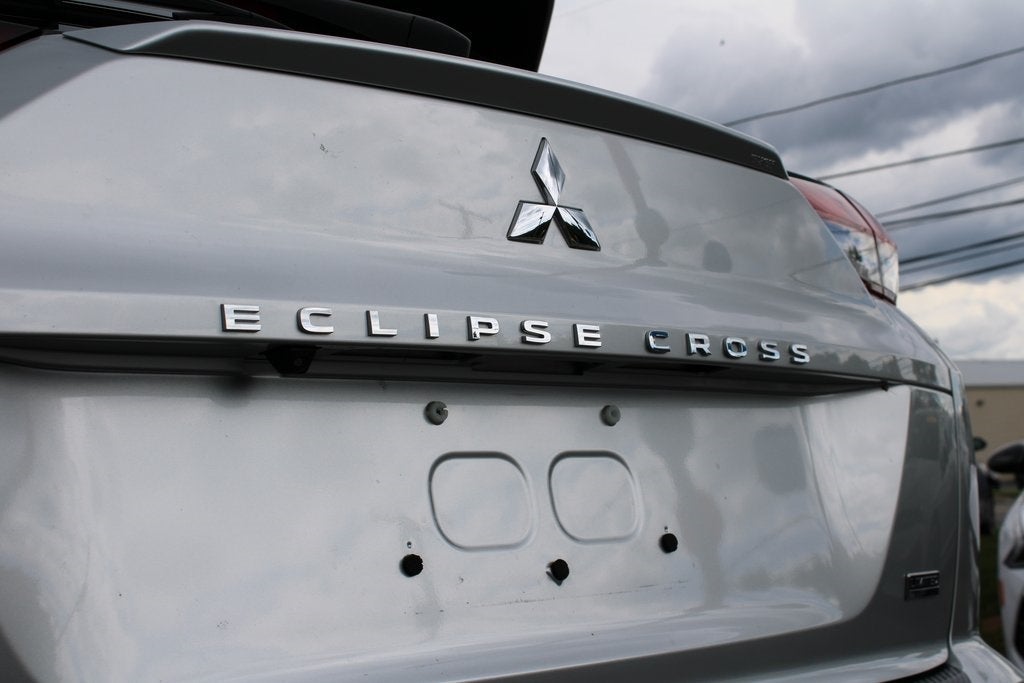 2022 Mitsubishi Eclipse Cross LE